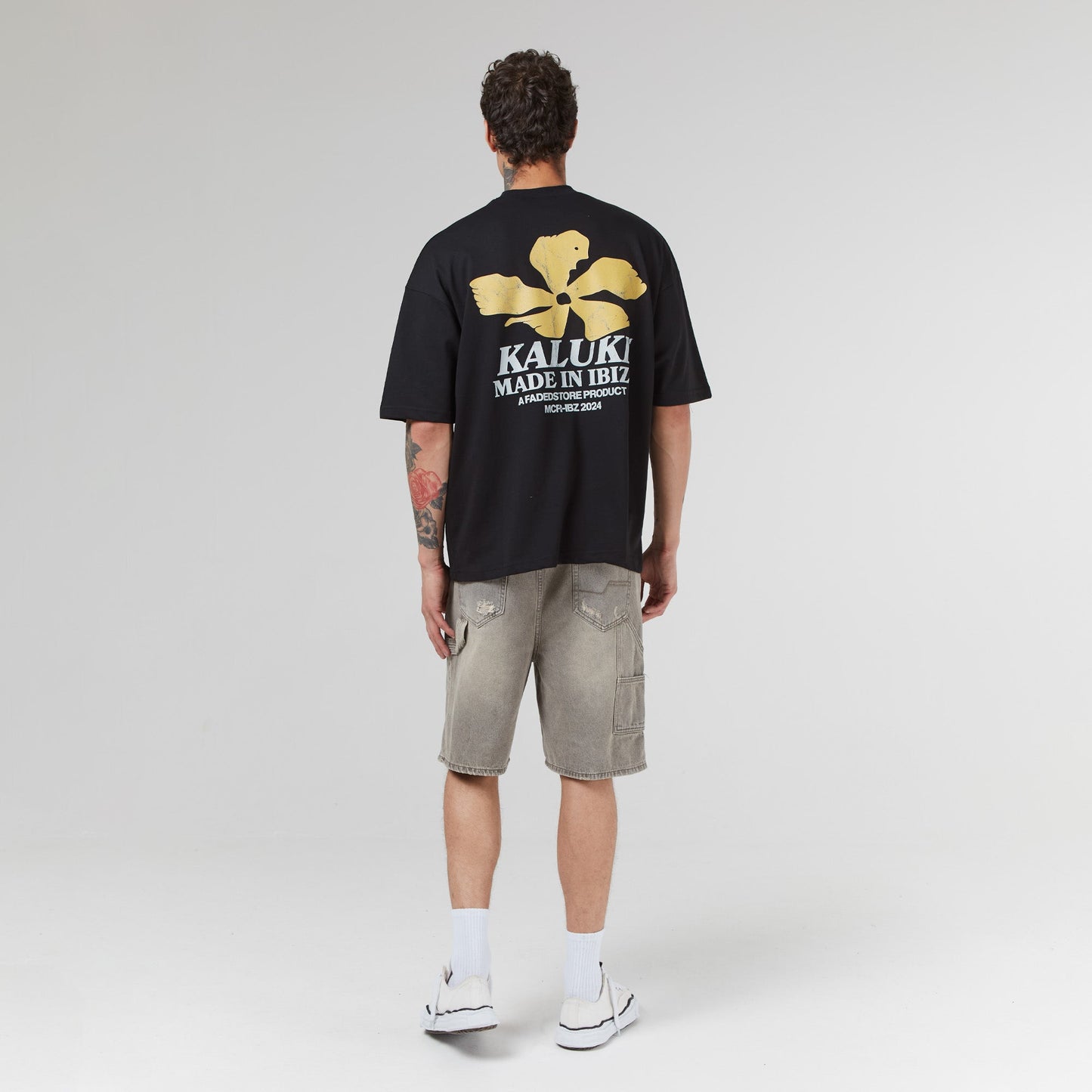 Tee | Flower Man Black